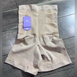 Esa Liang Womens Shapewear